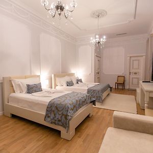 Familie Kamer